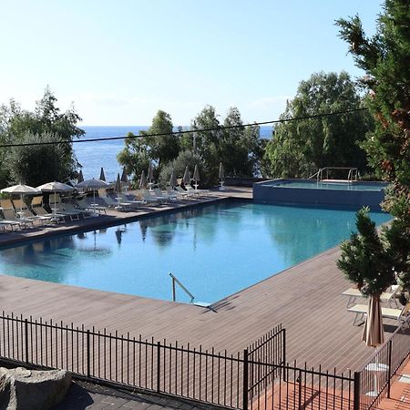 Il Pampaleone Glamping And Resort Acireale Buitenkant foto